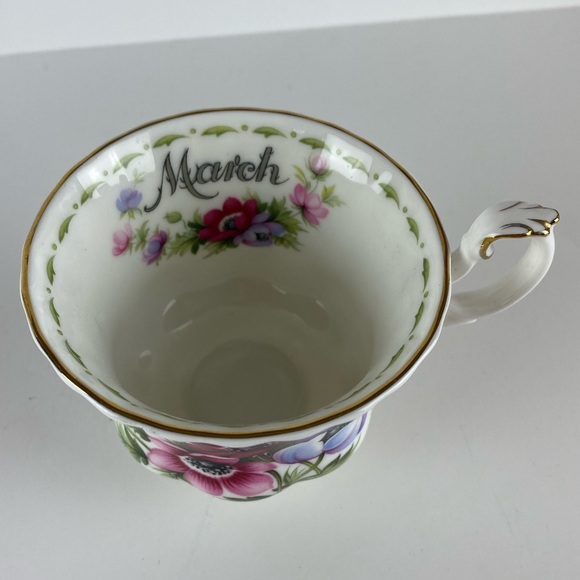 Royal Albert teacup March - Picture 3 of 4